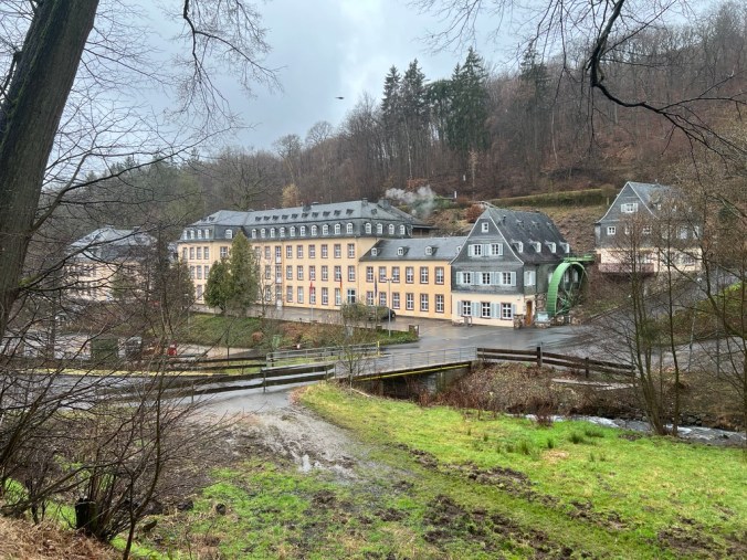 UNADJUSTEDNONRAW_thumb_51c8b